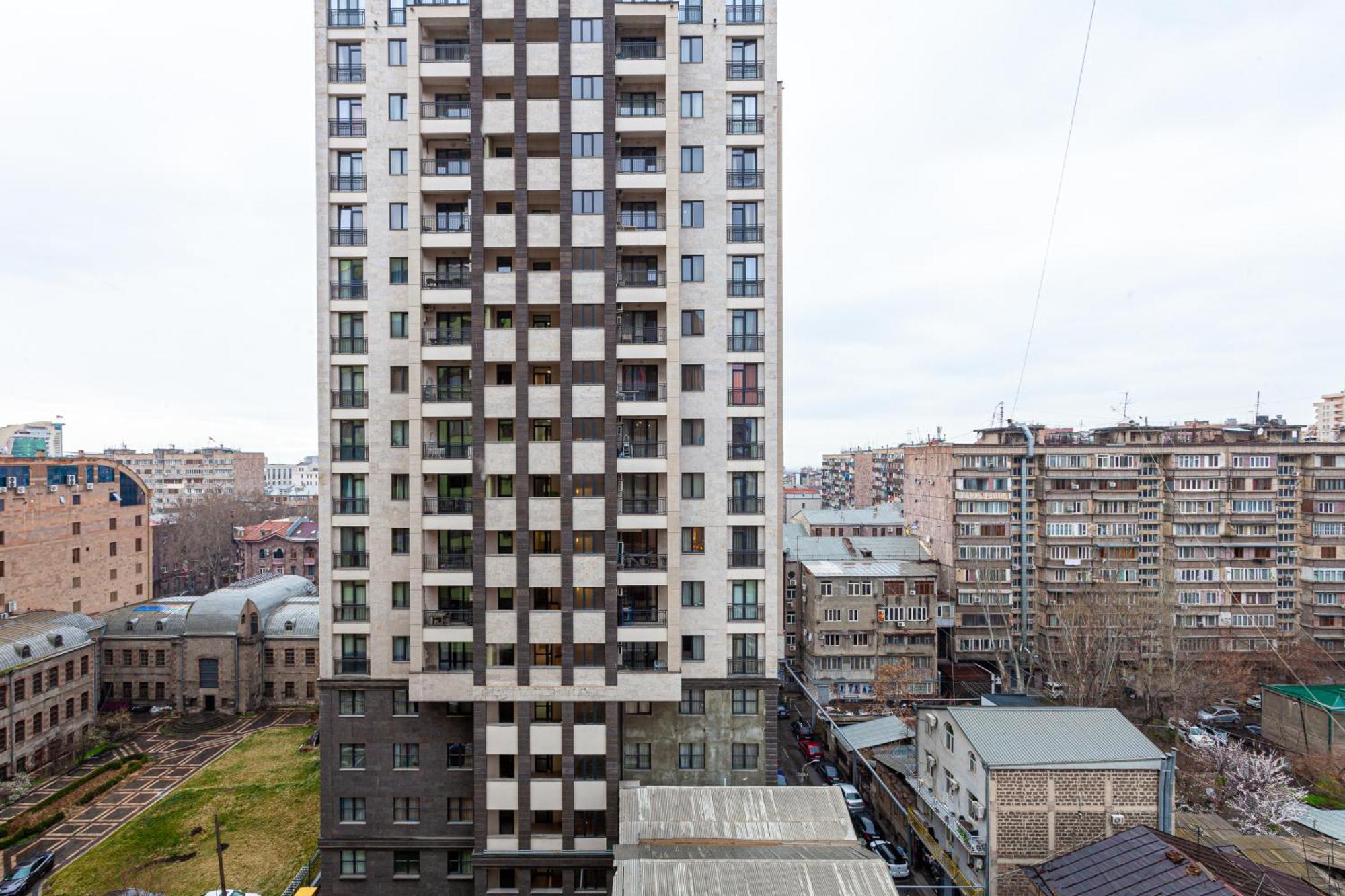 Stay Inn Apartments At Buzand 13 Street 예레반 외부 사진