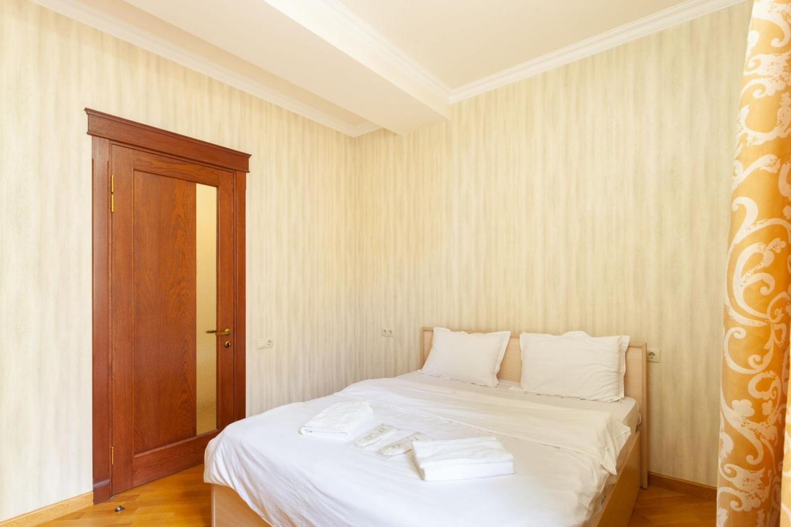 Stay Inn Apartments At Buzand 13 Street 예레반 외부 사진